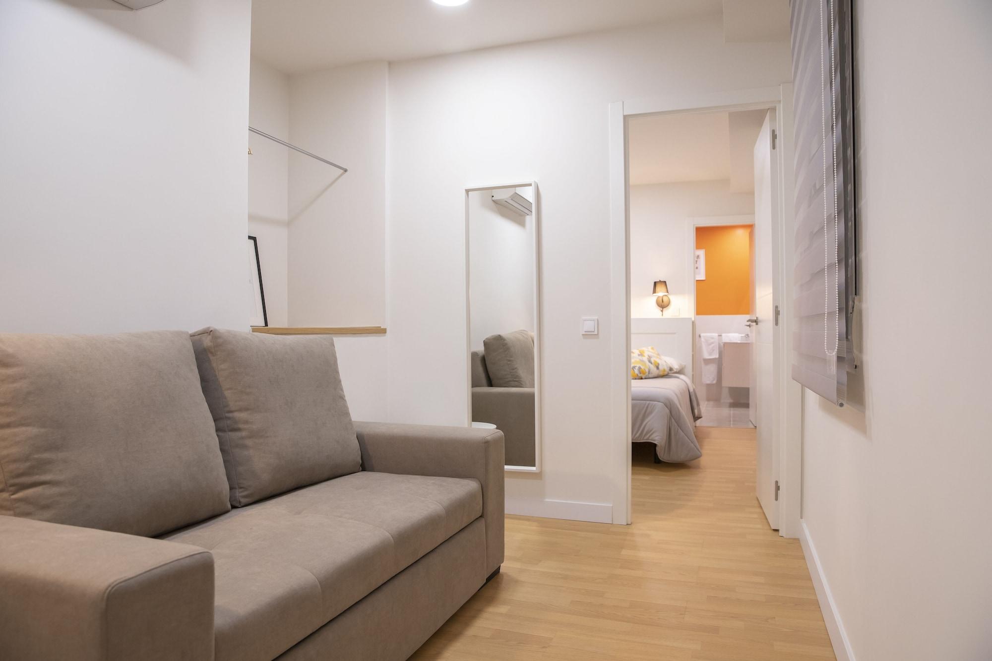 Hostal Montaloya Madrid Ngoại thất bức ảnh