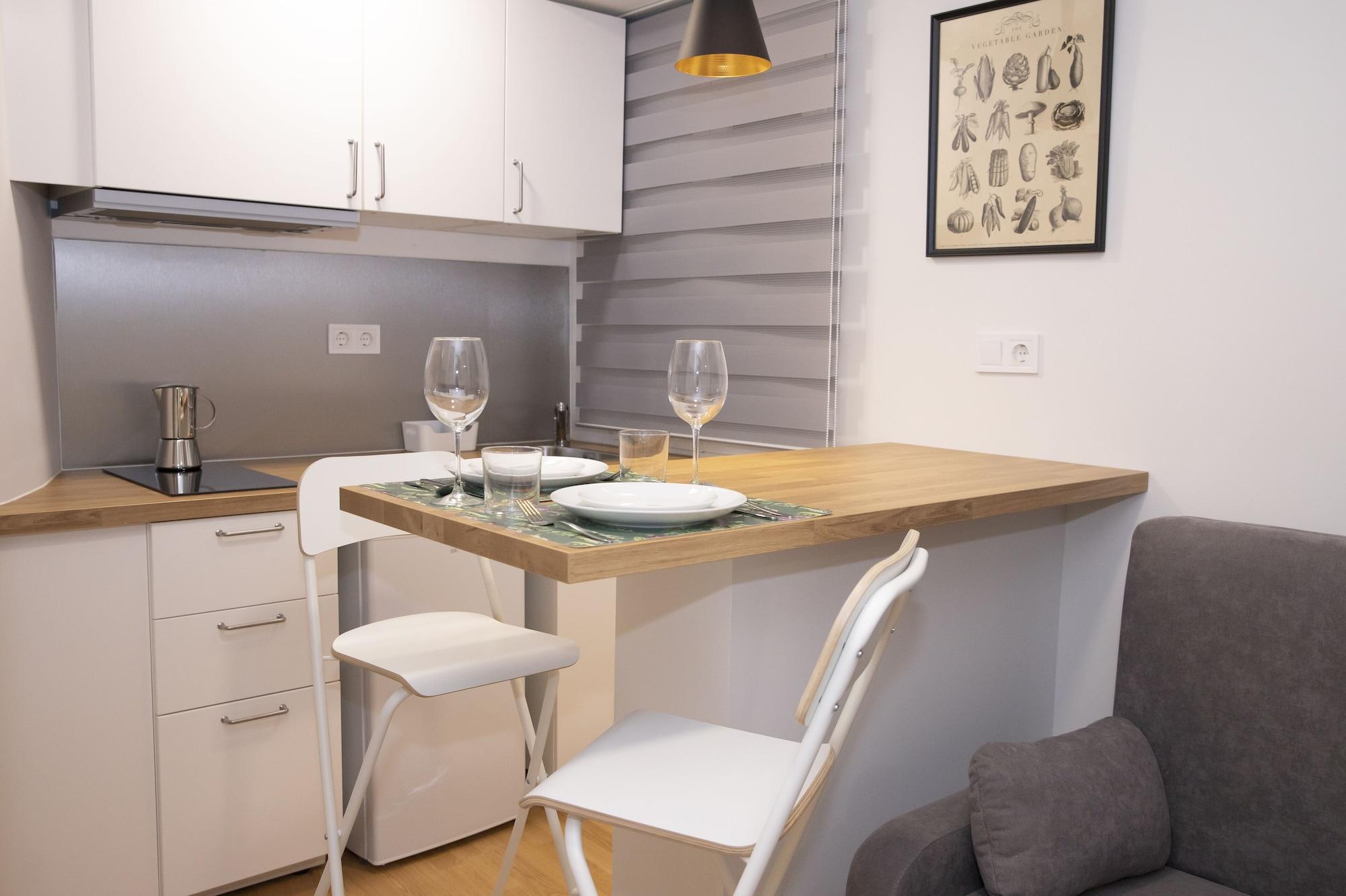 Hostal Montaloya Madrid Ngoại thất bức ảnh