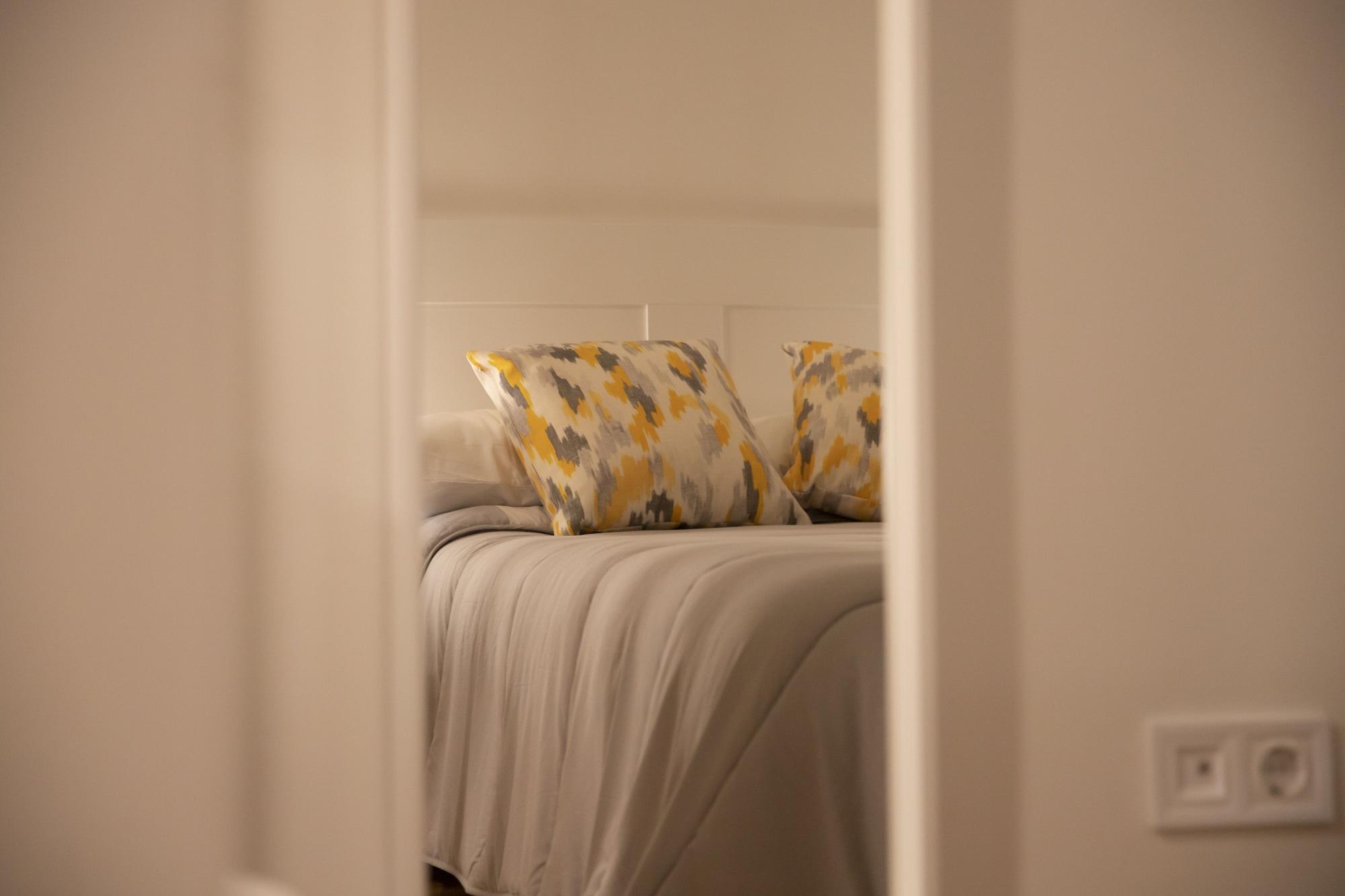 Hostal Montaloya Madrid Ngoại thất bức ảnh