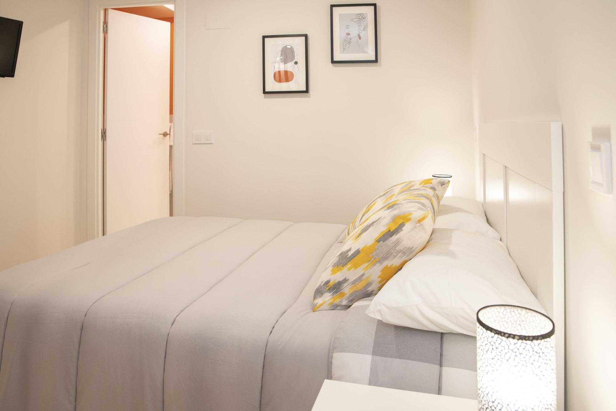 Hostal Montaloya Madrid Ngoại thất bức ảnh