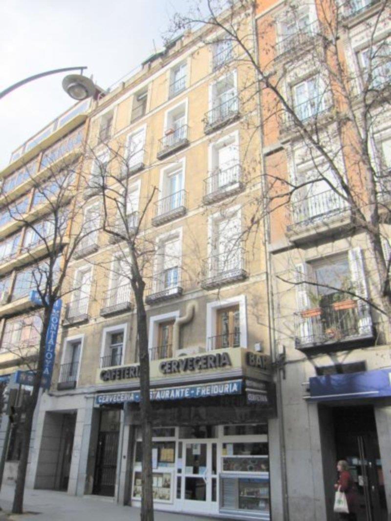 Hostal Montaloya Madrid Ngoại thất bức ảnh
