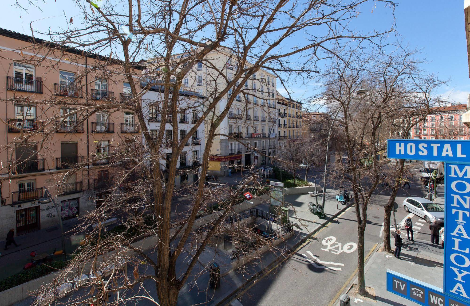 Hostal Montaloya Madrid Ngoại thất bức ảnh